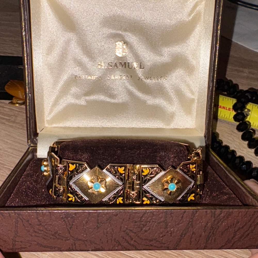Vintage floral Damascene bracelet with faux turquoise gold tone